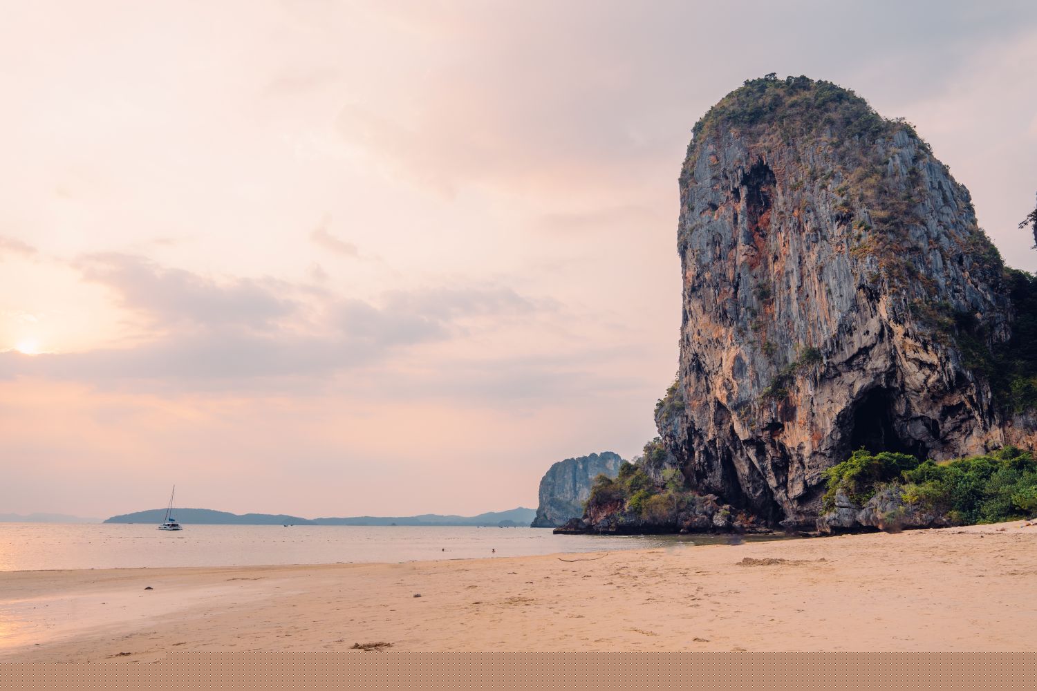 Phra Nang Cave Beach